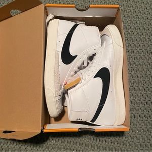 Nike Blazers Size 11